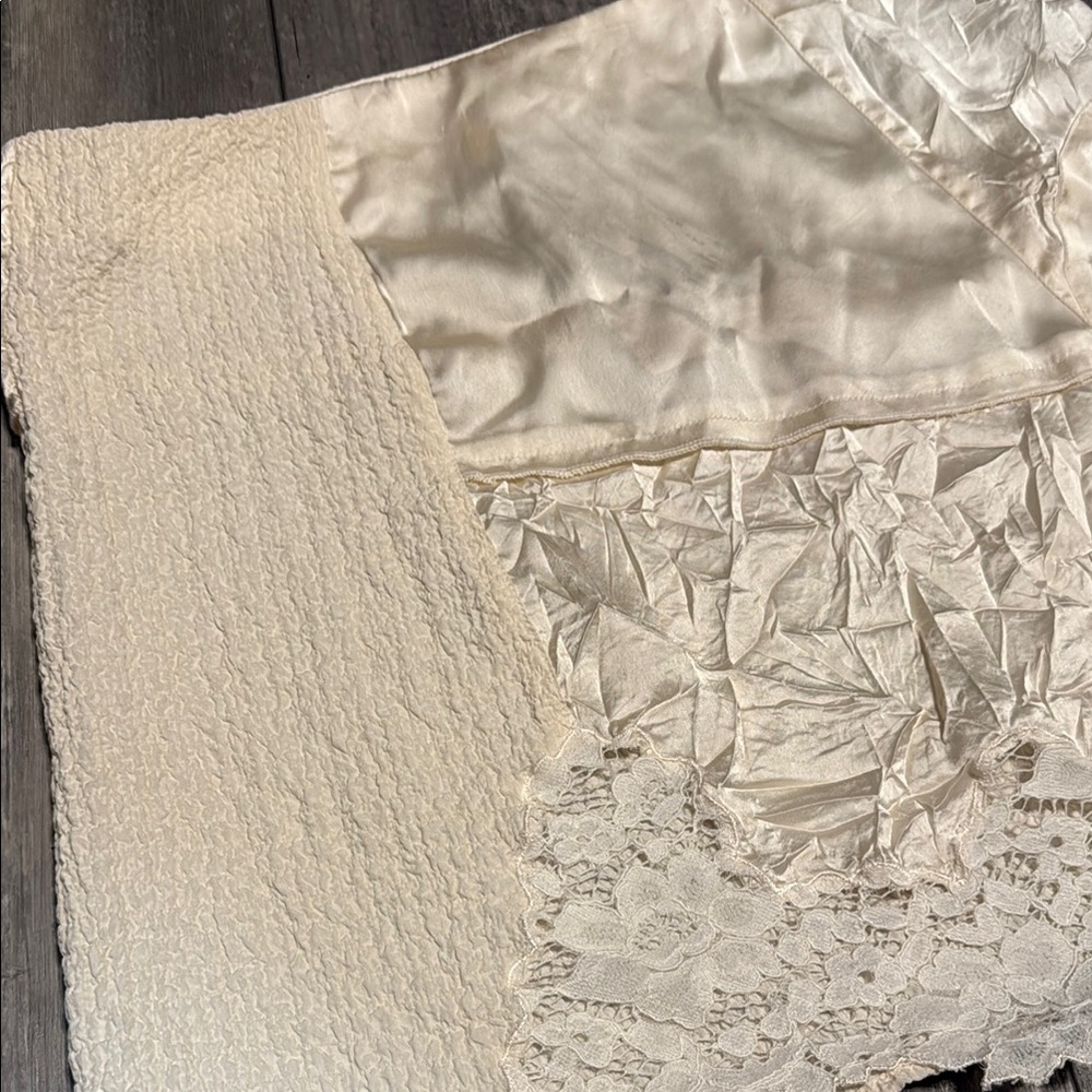 Elegant Cream Patchwork Skirt from Topshop Asos - Picture 2 of 4